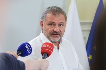 Stracili olbrzymie pieniądze. Żurek wysyła sygnał. ws. odszkodowań