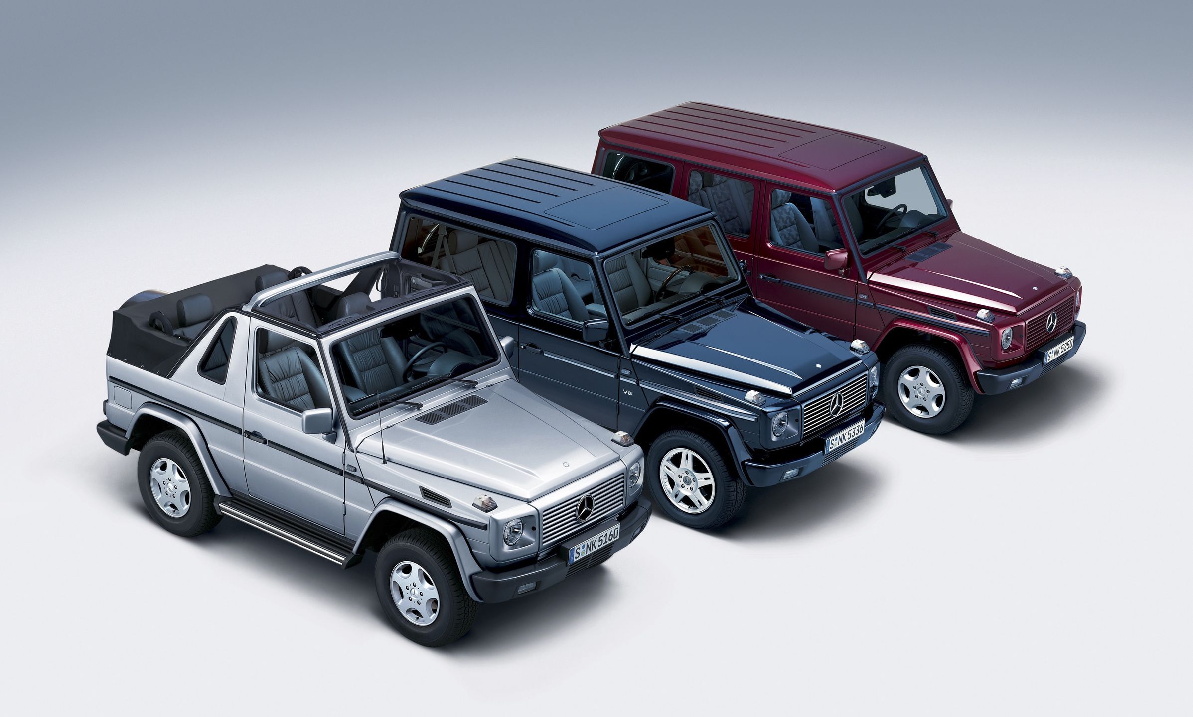 Wszystkie podstawowe warianty Klasy G W463. Cabrio oferowano do 2013 roku, a krótki wariant z zamkniętym nadwoziem do 2012. Są bardzo rzadko spotykane na polskim rynku. 