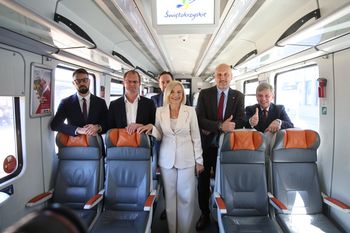 Na tory w Świętokrzyskiem wyjadą nowe elektryczne pociągi. Jaką prędkość osiągną?