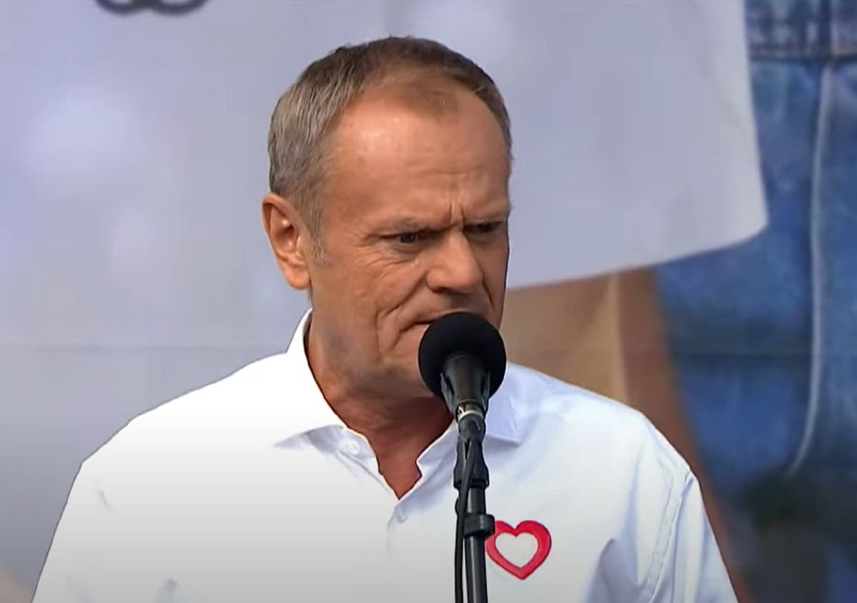 Donald Tusk otworzył Marsz Miliona Serc w Warszawie