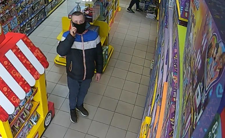 Wizerunek złodzieja, który ukradł klocki lego | fot. KMP Lublin