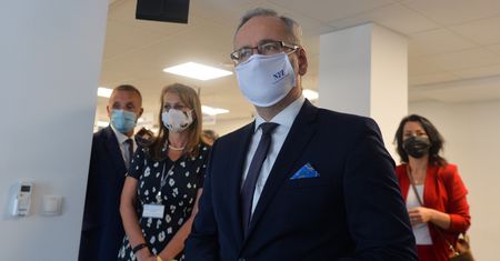 Koronawirus w Polsce. Będą rozmowy na linii minister zdrowia - lekarze. "Rośnie napięcie"