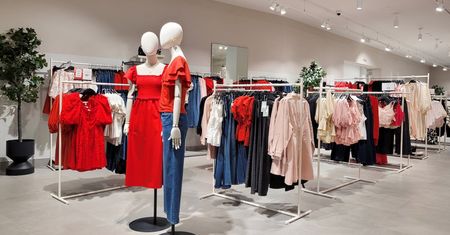 Pracownicy H&M będą nosić specjalne kamery. Powód? Kradzieże na Wyspach
