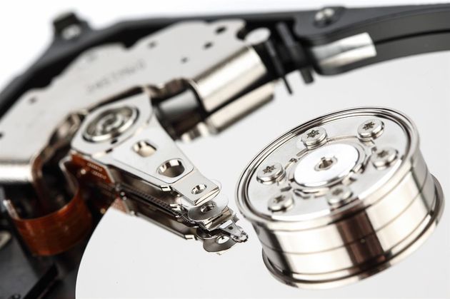Dysk twardy HDD - talerz magnetyczny