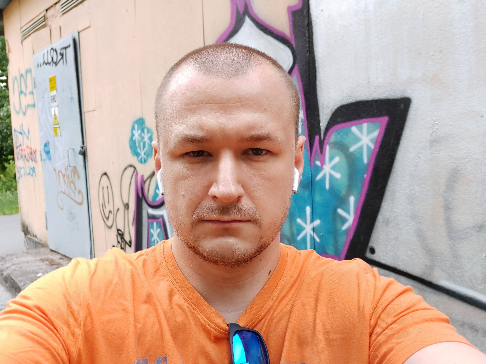 Samsung Galaxy A80 kontra przedni aparat Galaxy S10. Czy obracana kamera ma sens? 4