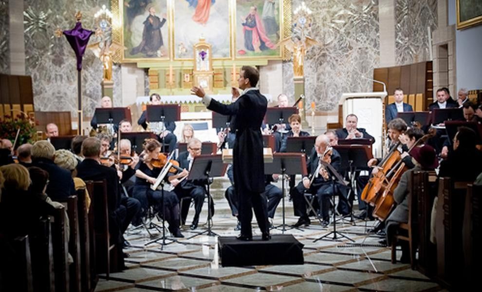 Za darmo: Sinfonia Varsovia na Wielki Tydzień