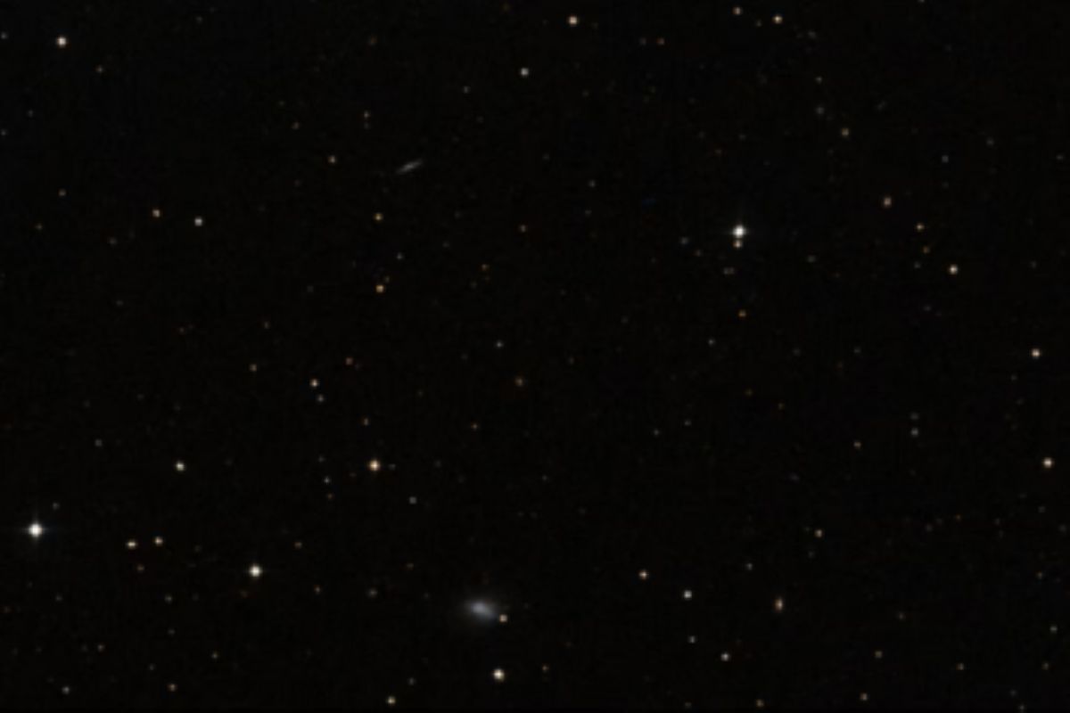 Niepozorna galaktyka z olbrzymem w środku. Co skrywa Segue 1?