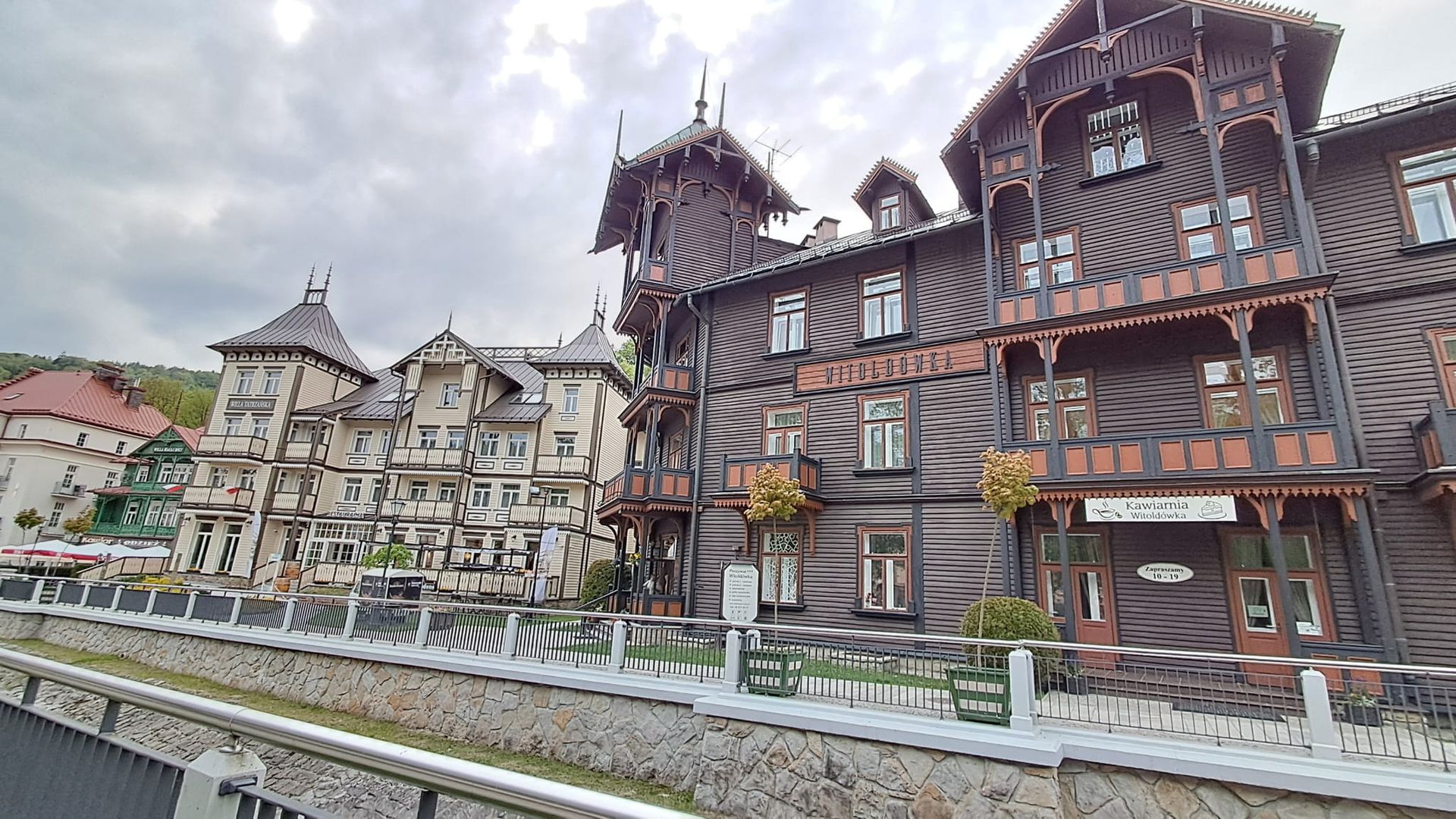 Otoczenie bulwarów Dietla - architektura uzdrowiskowa