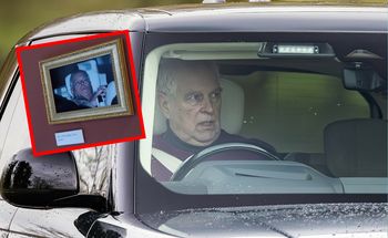 Akcja aktywistów w Luwrze. Powiesili zdjęcie byłego księcia Andrzeja