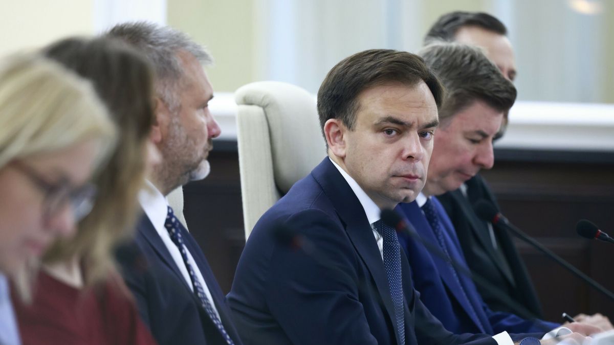 Posiedzenie rz?du w nowym sk?adzie
25.07.2025. Warszawa. Posiedzenie rzadu po rekonstrukcji w nowym skladzie.
Fot. Filip Naumienko/REPORTER 
N/z: Andrzej Domanski
Filip Naumienko/REPORTER