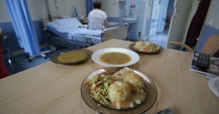 NFZ zapyta o jakość wyżywienia w szpitalach. Rusza ankieta dla pacjentów