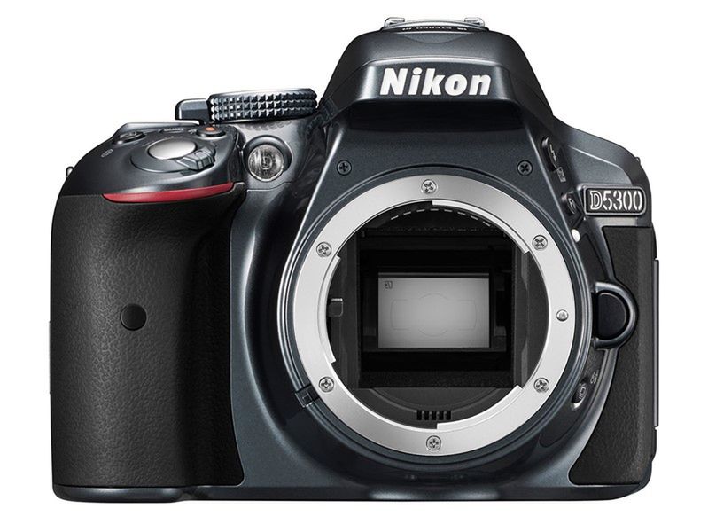Nikon D5300 – bez filtra AA i z lepszym ekranem, Wi-Fi i GPS 4