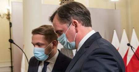 Solidarna Polska w obronie środowiska. Szykują bicz na śmiecących