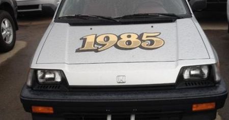 Honda Civic sprzed trzech dekad z zerowym przebiegiem