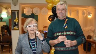 Sandomierz: Andrzejkowa zabawa w Domu Pomocy Społecznej