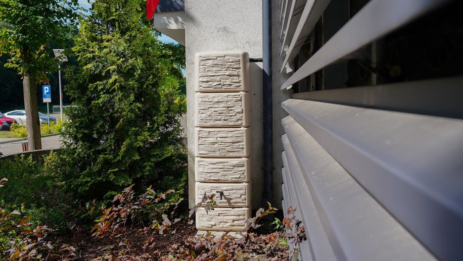 Warszawa. Pojemnik na deszczówkę