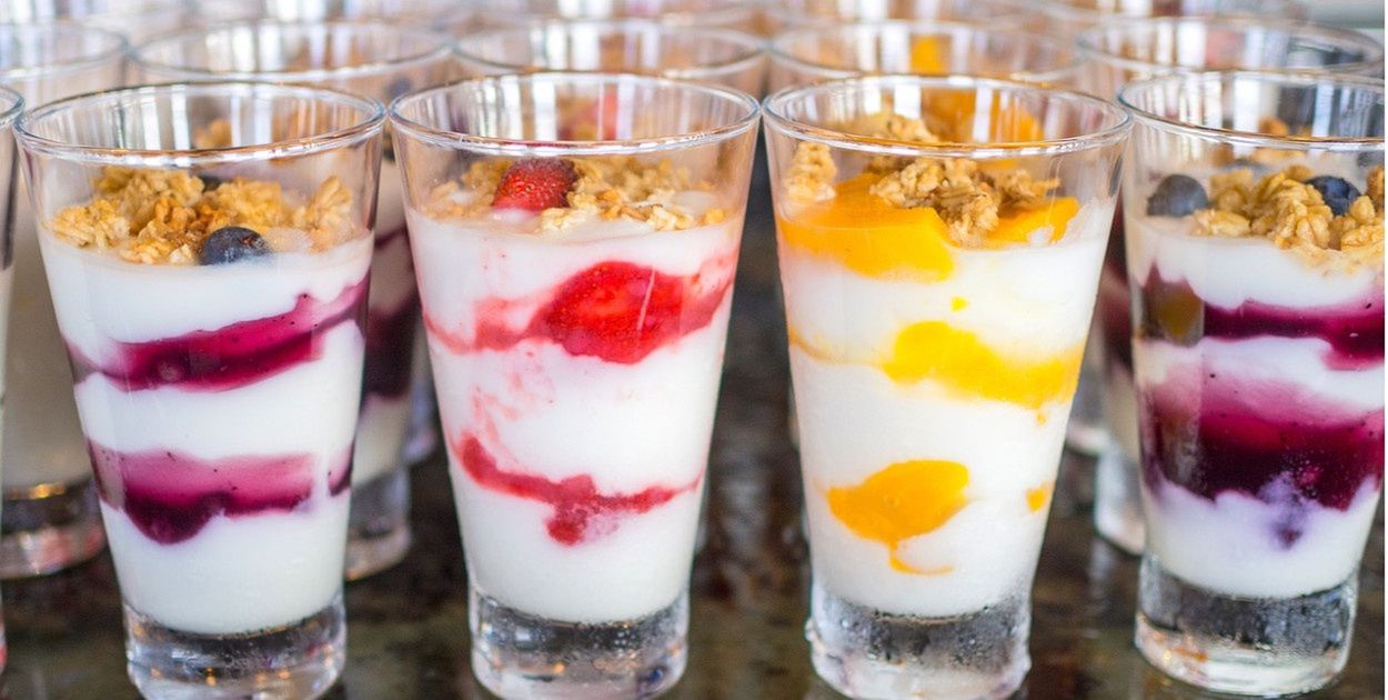 Fragmenty szkła w jogurcie. GIS: tej partii lepiej nie jeść