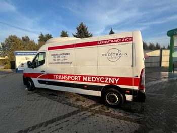 Warszawa: Ratownikowi LPR skradziono busa sprzed pracy