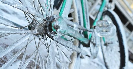 IMGW zaostrza ostrzeżenia dla woj. lubelskiego. Mróz uderzy jeszcze mocniej – w nocy z poniedziałku na wtorek nawet -26°C