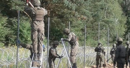 Płot na granicy z Białorusią. Ekspert nie ma złudzeń: "Poroniony pomysł"