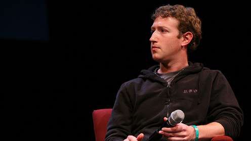 Dlaczego założyciel Facebooka tak kiepsko się ubiera? 1