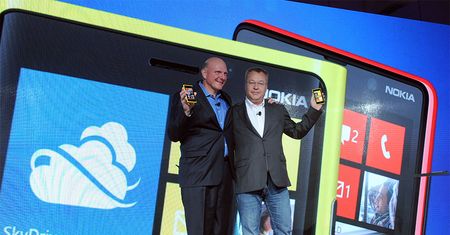 Nokia ma nowe Lumie, ale Windows Phone 8 nie jest wciąż skończony?