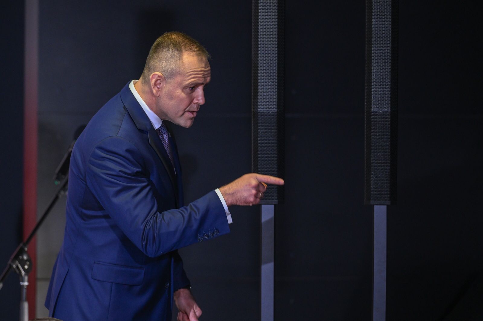 Nawrockiemu puściły nerwy. Naskoczył na dziennikarza TVN