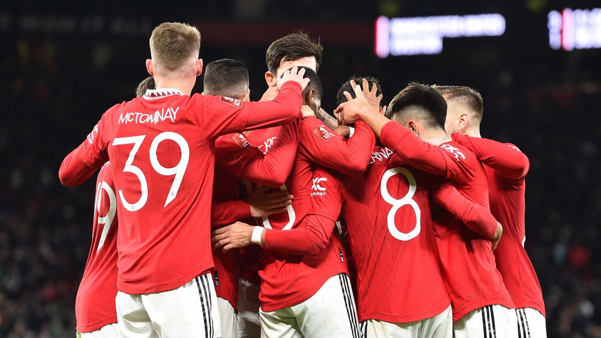 PAP/EPA / Peter Powell / Na zdjęciu: piłkarze Manchesteru United