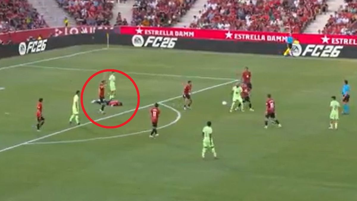 Twitter / Eleven Sports / Kontrowersyjna sytuacja przy golu na 2:0 dla Barcelony