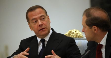 "Majaczenia". Weteran o teorii Miedwiediewa na temat Polski