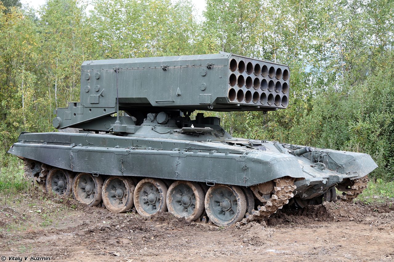 Rośnie produkcja wyrzutni TOS-1A. Rosjanie chcą atakować bronią termobaryczną
