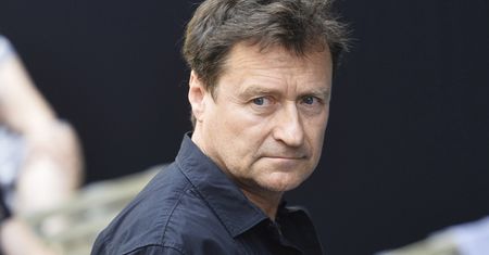 Jest jej mężem od 40 lat. By ją ratować, poświęcił karierę
