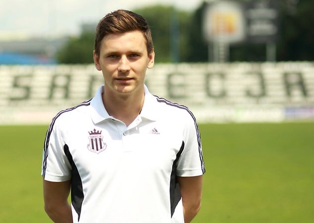 Łukasz Grzeszczyk zaprezentowany w barwach Sandecji