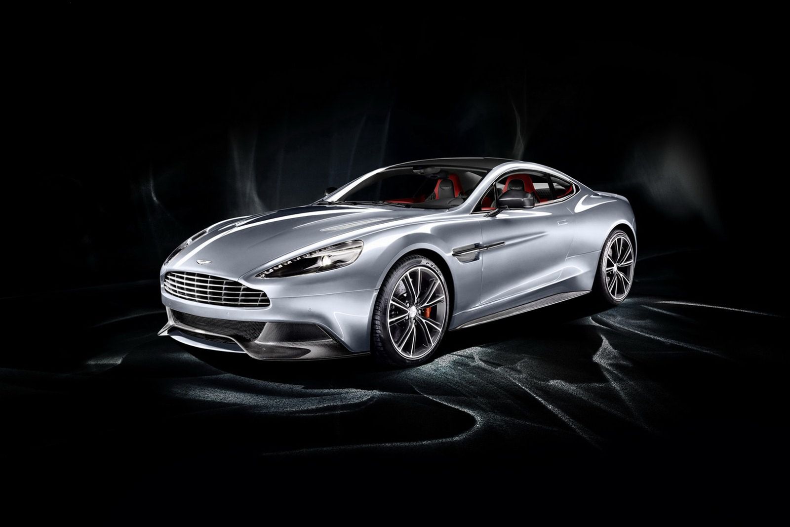 2013 Aston Martin Vanquish - uczta dla oczu [galeria] 26