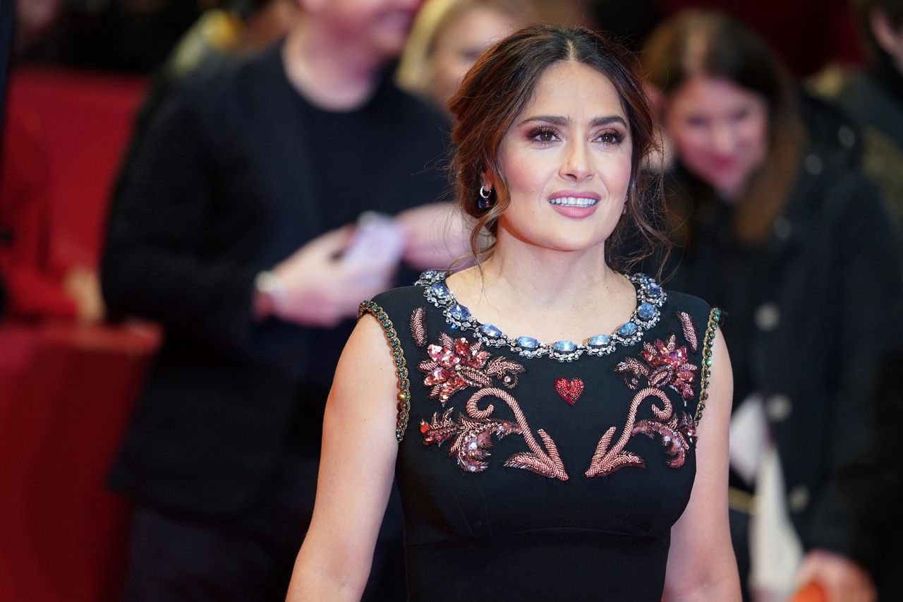 Salma Hayek usłyszała niewygodne pytanie. Zarzucono jej, że wyszła za mąż dla pieniędzy