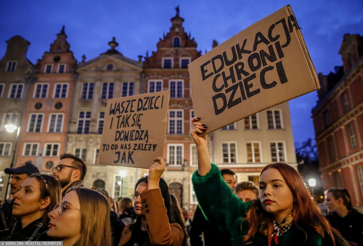 Demonstracja przeciwko zakazaniu edukacji seksualnej w Gdańsku w październiku 2019 roku 