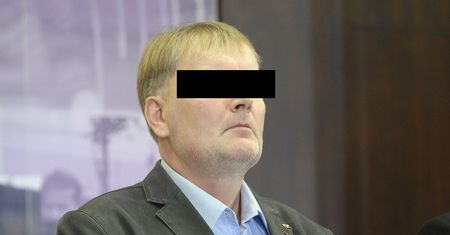 Były senator PiS ciągnął psa na linie za autem. Waldemar B. komentuje doniesienia