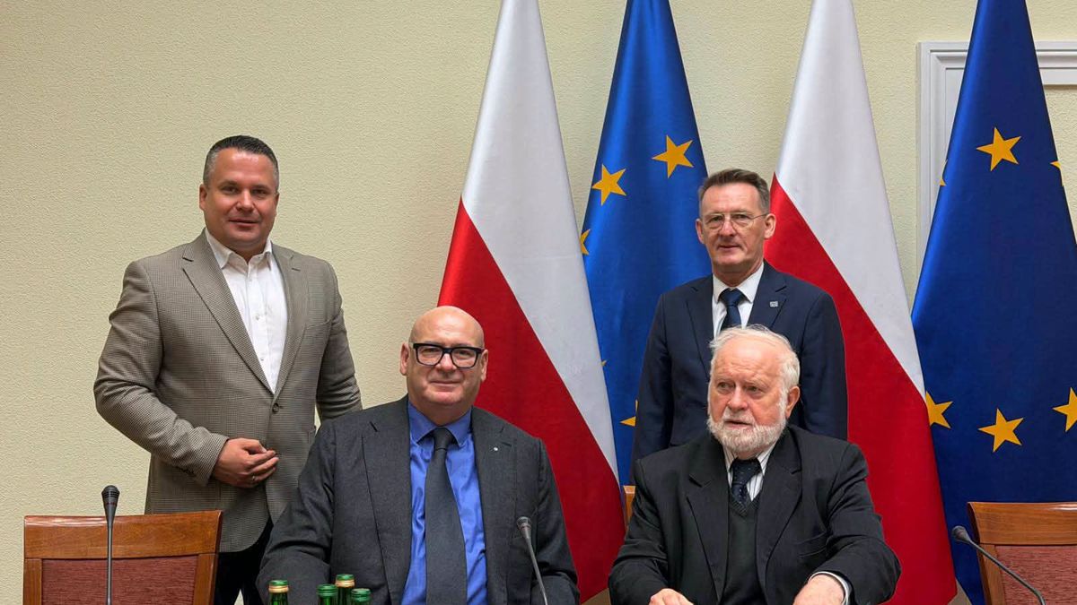 Uniwersytet Mazowiecki co raz bliżej 