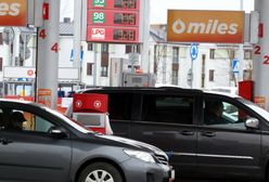 Ceny ropy najniższe od 2 tygodni. "Nadzieja na pozytywny efekt negocjacji"