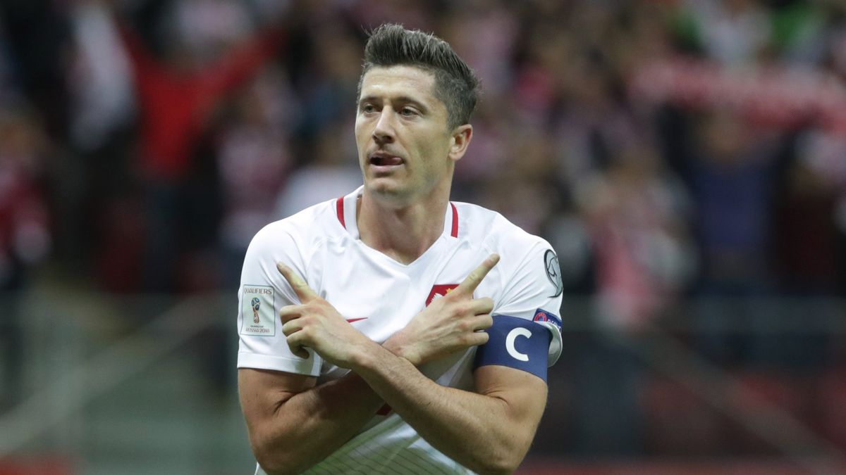 Zdjęcie okładkowe artykułu: PAP / Bartłomiej Zborowski / Na zdjęciu: Robert Lewandowski cieszący się po zdobyciu gola