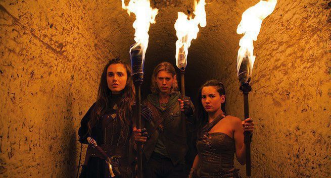 „Kroniki Shannary” w TVN7