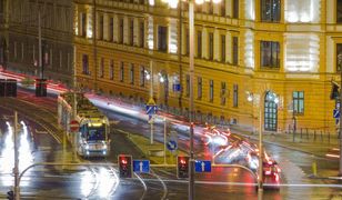 Wrocław. Tramwaj potrącił rowerzystę. Utrudnienia w centrum