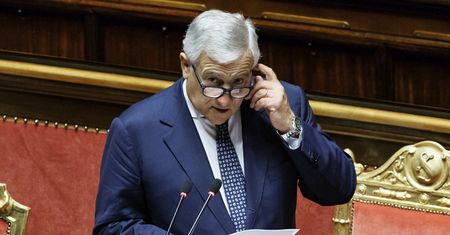 Szef MSZ Włoch dosadnie o Trumpie: "Putin z niego drwi"