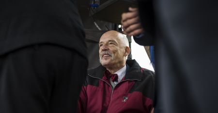 Korwin-Mikke znalazł przyczynę porażki Konfederacji. Ma również gotowe rozwiązania