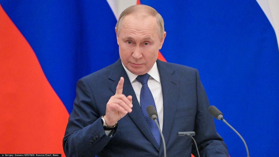 Emmanuel Macron przyjecha? do Putina8107531 08.02.2022 Russian President Vladimir Putin attends a joint news conference with French President Emmanuel Macron following their meeting at the Kremlin in Moscow, Russia. Sergey Guneev / SputnikSergey Guneev