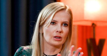 Edyta Pazura narzeka na polską szkołę. Ma dla córki inny plan