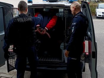 Jastrzębie-Zdrój: Ukradł forda z komisu. Wpadł już następnego dnia