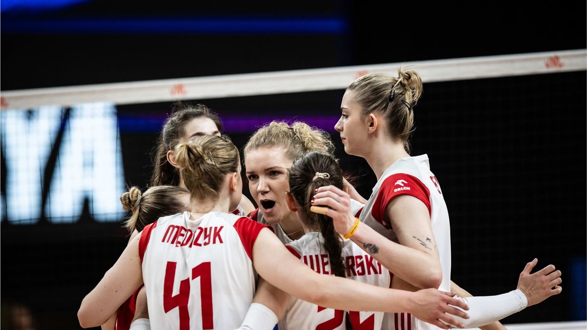Materiały prasowe / VolleyballWorld / Na zdjęciu: Reprezentacja Polski siatkarek