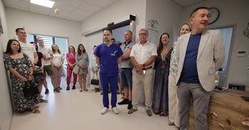 Dzień Otwarty w Wojewódzkim Szpitalu Zespolonym w Kielcach. W tym samym czasie poród