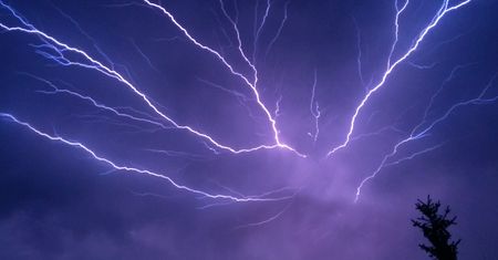 Nad Polskę nadciągnął "perfekcyjny sztorm". To oznacza problem dla każdego z nas